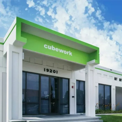 Flexible workspace solutions in Compton, CA | Cubework